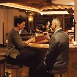 韦斯瑟皮特酒店 4*
