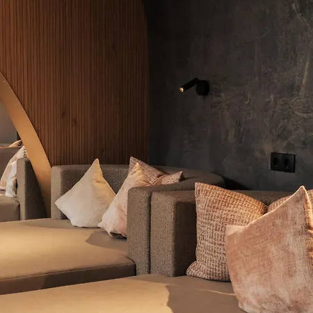 Hotel Weisseespitze Kaunertal