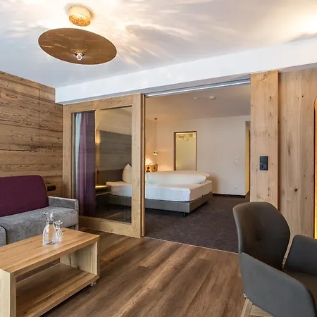 Otel Weisseespitze Kaunertal