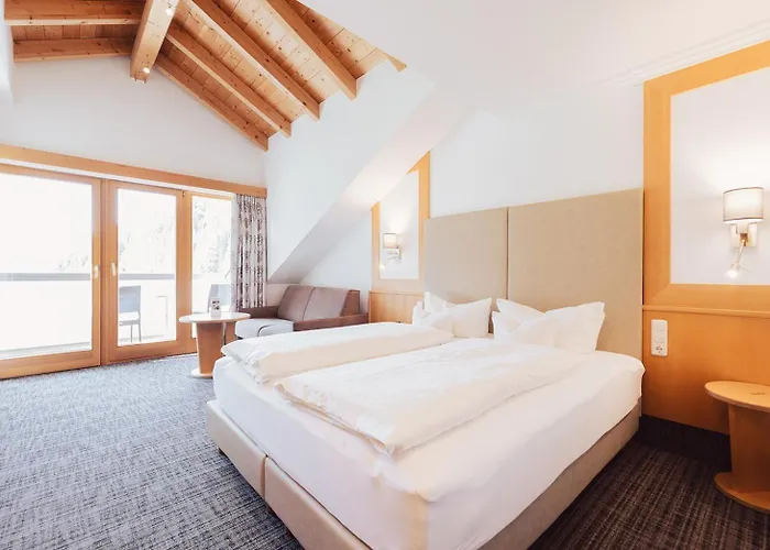 Weisseespitze Hotel 4*