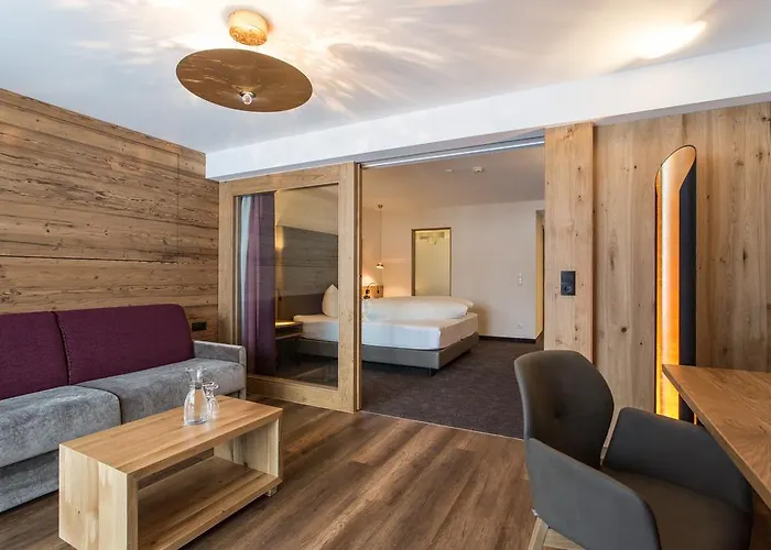 Hotel Weisseespitze Kaunertal