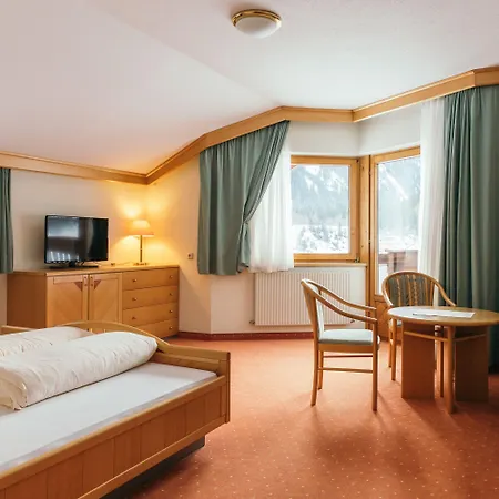 Weisseespitze Hotel Kaunertal