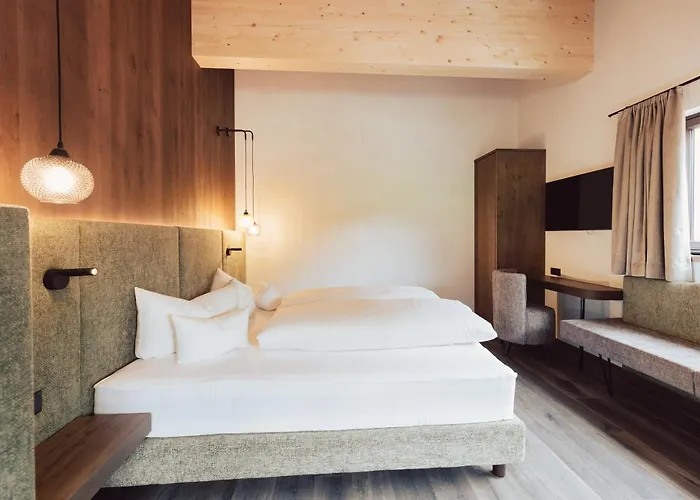 Weisseespitze Hotel 4*